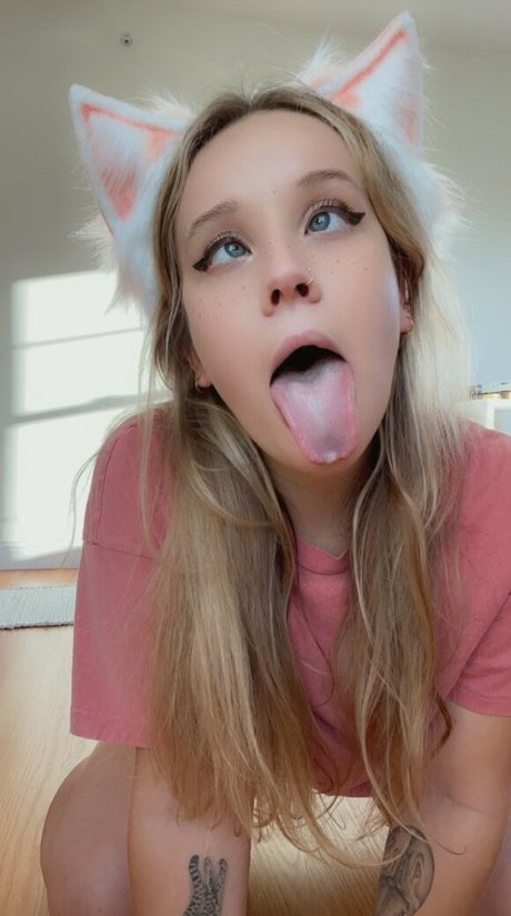 playwithevie exclusive model picture