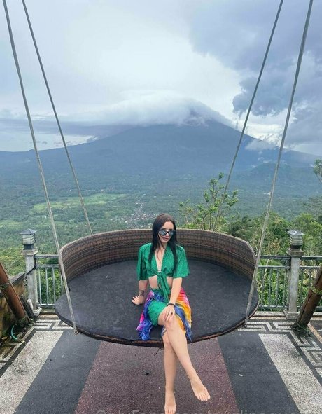 evelinaqueen hot star images