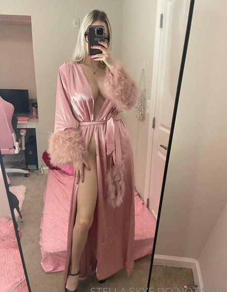 girlfriendstellaskye nice star archive