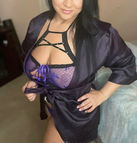 themaskedmrsx perfect actress images