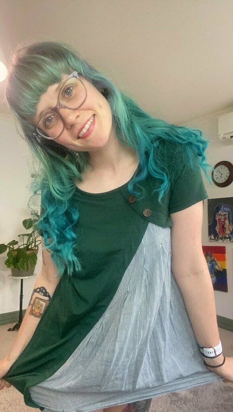 heidivfree high quality model images