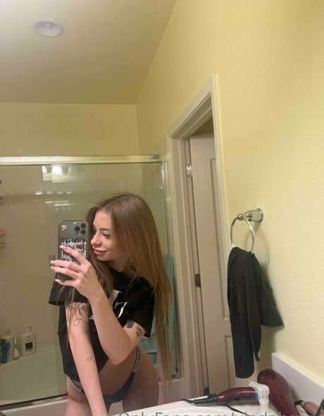 vladaberry nice model pictures