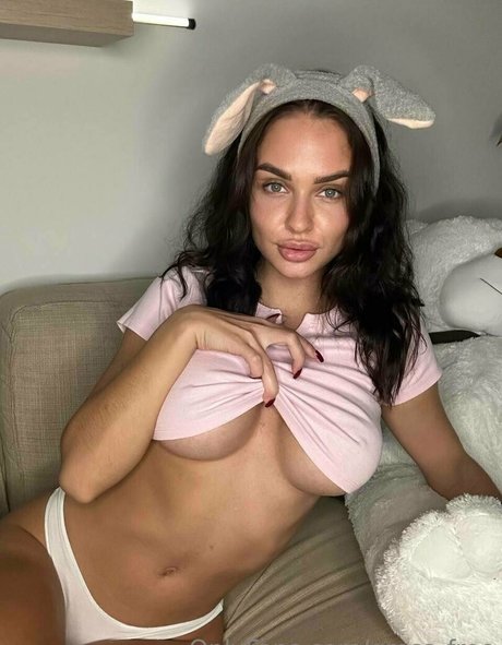 gress free model adult images