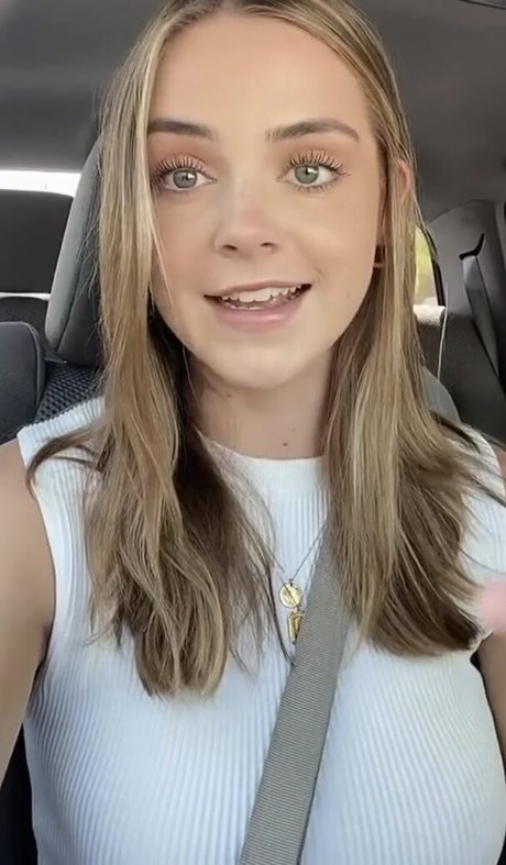 Lauren Mae model porn img