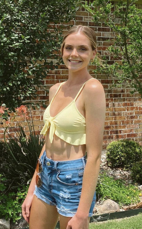 Lauren Mae nudes actress galleries