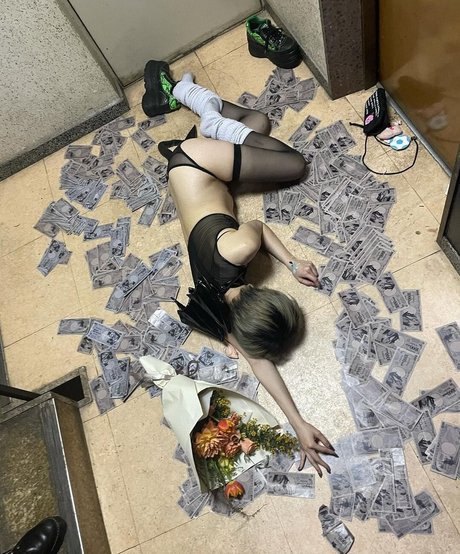 Mokumoku Free_ star hot img