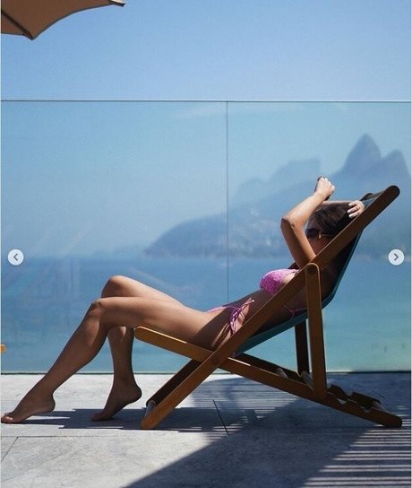 Mari Gonzalez free star gallery