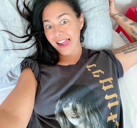 Dana Vespoli model pic