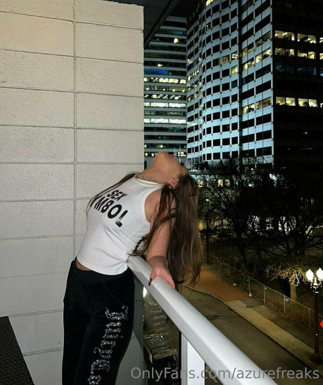 azurefreaks star pornographic image