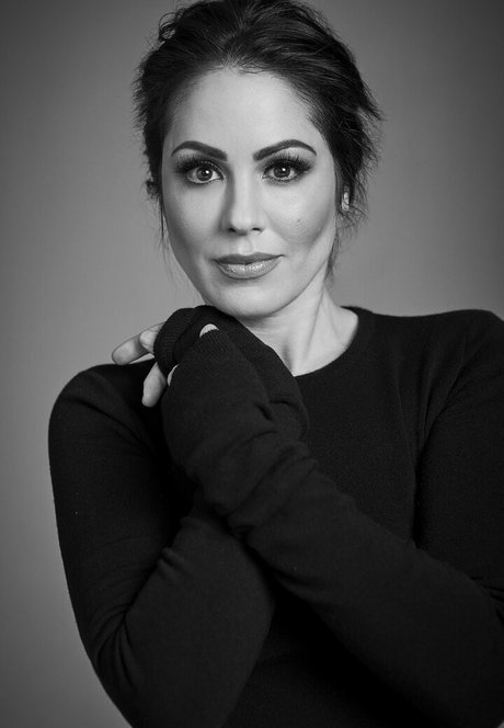 Michelle Borth model pornographic photos