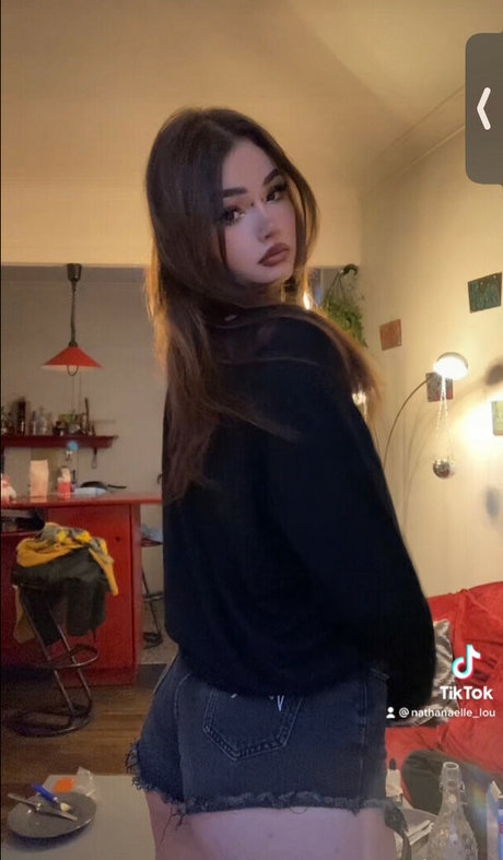 The slutty grunge perfect actress gallery