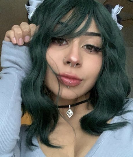 Maljackie model sex pic