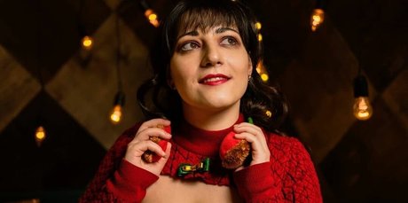 Aili Winter hd actress image