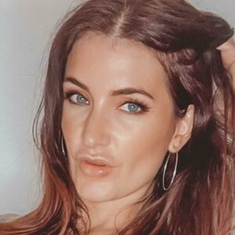 Adreena Cuckoldress sexy model galleries