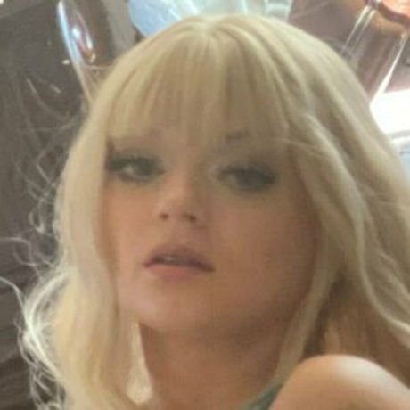 MissKatieBaby pornstar erotic archive