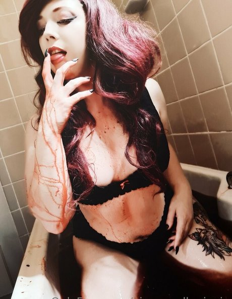 vixxenvalkyrievip sexy actress gallery