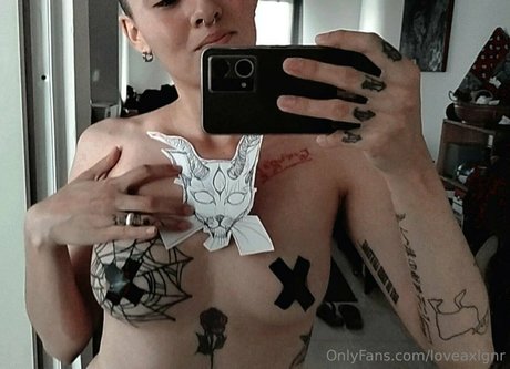 loveaxlgnr pornstar art images