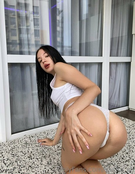 sasha sh nice model pics