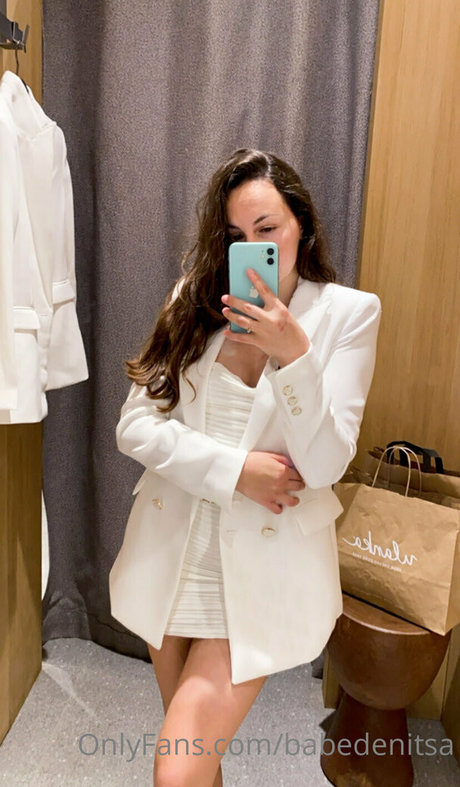 bad babygirlisonline pornstar erotic photos