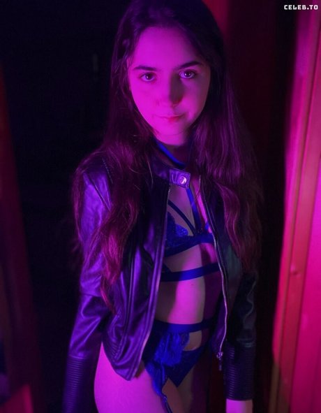 ThePianoDragon_ nude pornstar pics