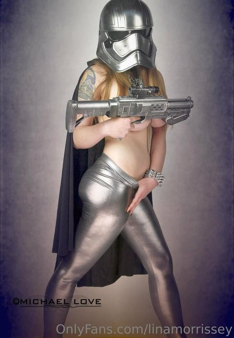 linamorrissey star nude image