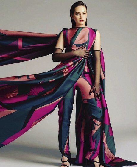 Mary Mouser pornstar xxx pics