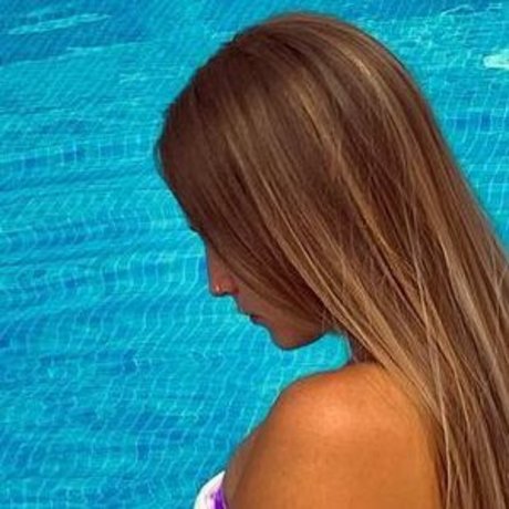 taniiaagsantanaa pornstar nice photo