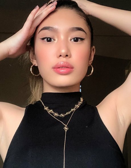 Pinay Gems pornstar high quality images