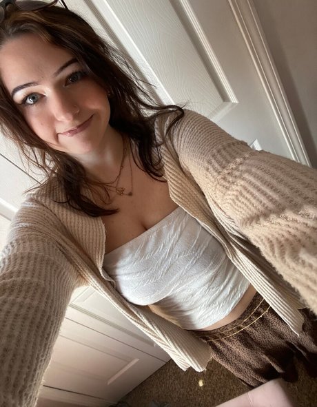 Jibbbbbbbby naked pornstar pics