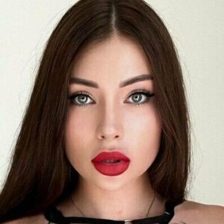 angie angelll art model img