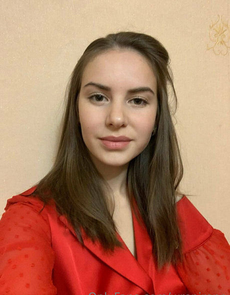 wrenirene sexy star galleries