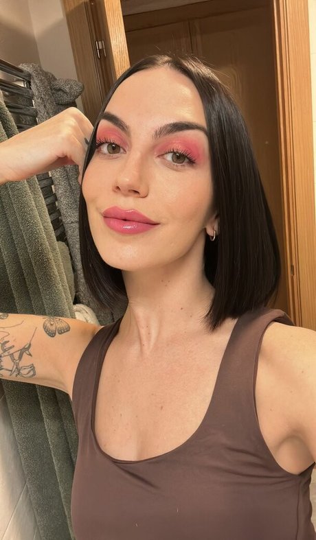 Maria Valero model best pictures