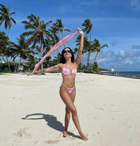 Maria Valero free model image