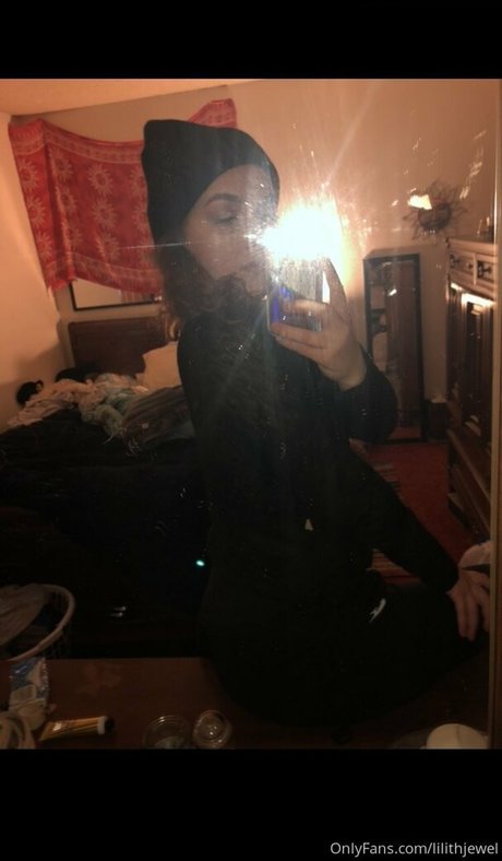 lilithjewel free star pictures