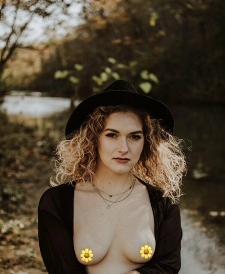 lilithjewel hd model photo