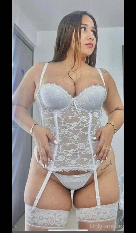 tremendashow pretty actress image