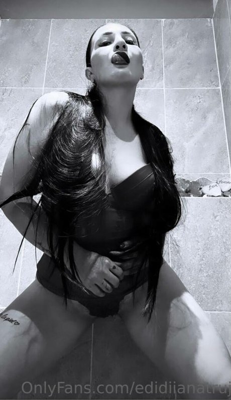 edidiianatruj pornstar pretty pics