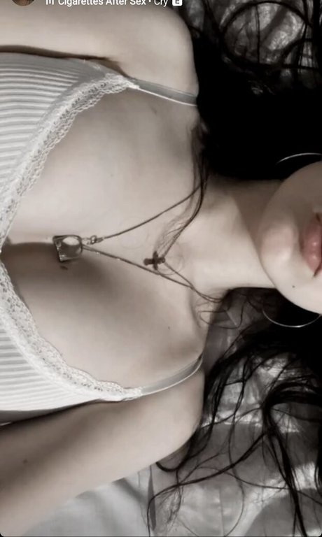 ezsy pornstar adult image