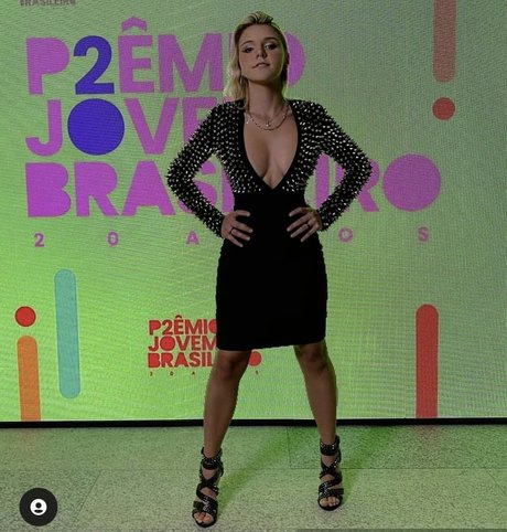 Giulia Nassa porn actress image