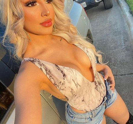 Marlen Cuevas sex actress galleries