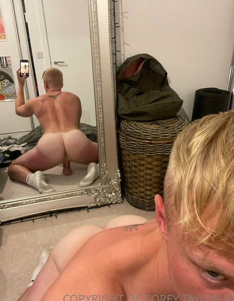 coreytaylorvip model beautiful gallery