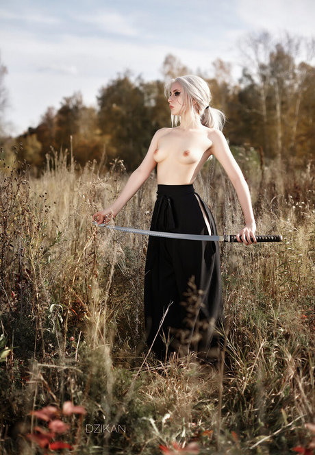 Dzikan star sexy photos