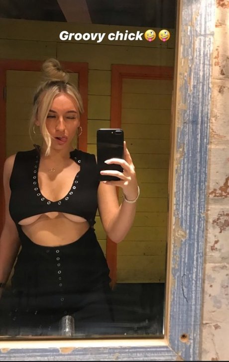 Lauren Day porn star pics