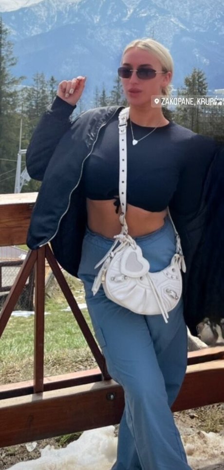 Lauren Day star hd images