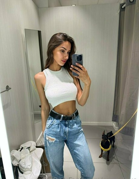 carla love porn model pictures