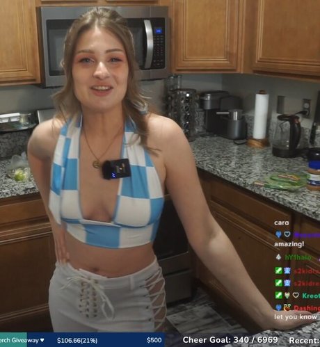 IceTokki sex model img