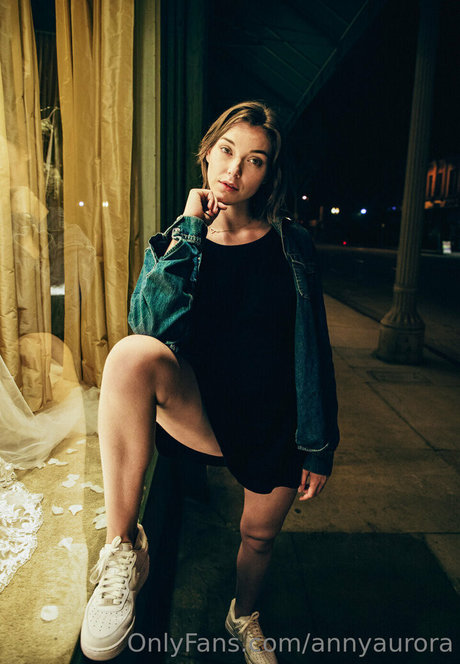 Anny Aurora star sex img