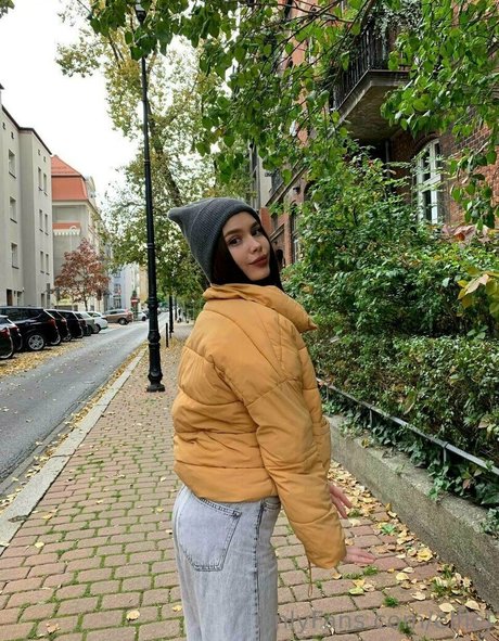 holy polly pornstar nudes pics