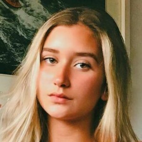 Amanda Ohanna model naked images