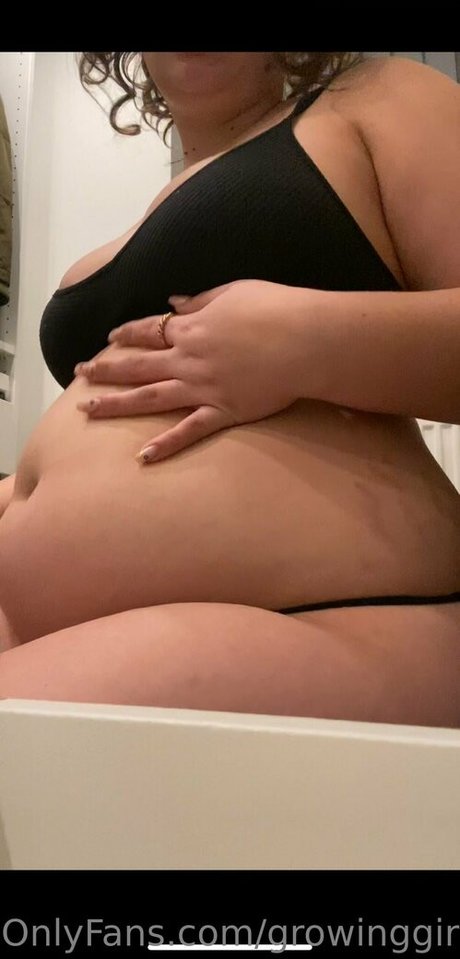 growinggirl1617 star nude img